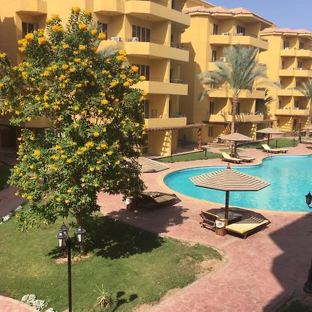 Pool View Apartment At British Resort - Unit 02 Hurghada Eksteriør bilde
