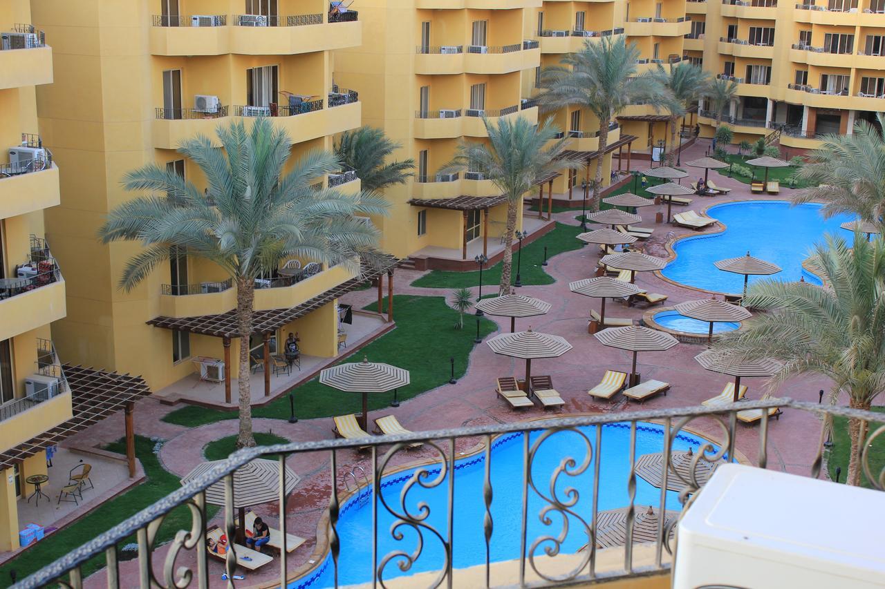 Pool View Apartment At British Resort - Unit 02 Hurghada Eksteriør bilde